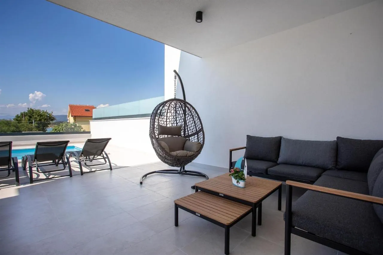 Villa Diva Dobrinj Croatia